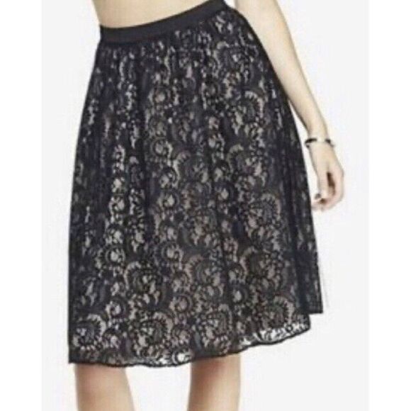 Express Black Mesh Lace Overlay Knee Length Skirt Size 2 - Picture 1 of 9